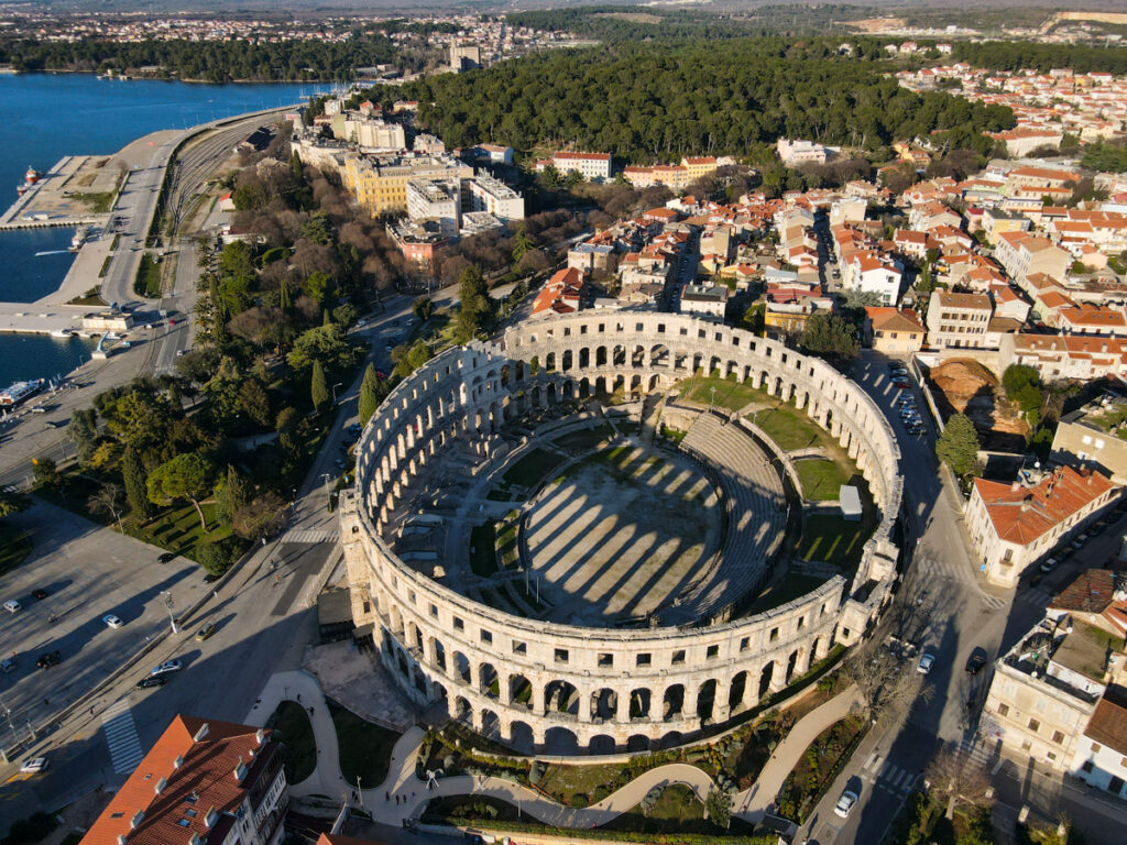pula-croacia-8-1024x768[1]